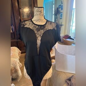 Elegant Black Lace Women's bodysuit xl nwot